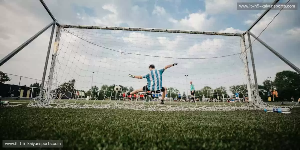 🚴 运动不止，探索无限可能，从一双专业跑鞋开始！👟